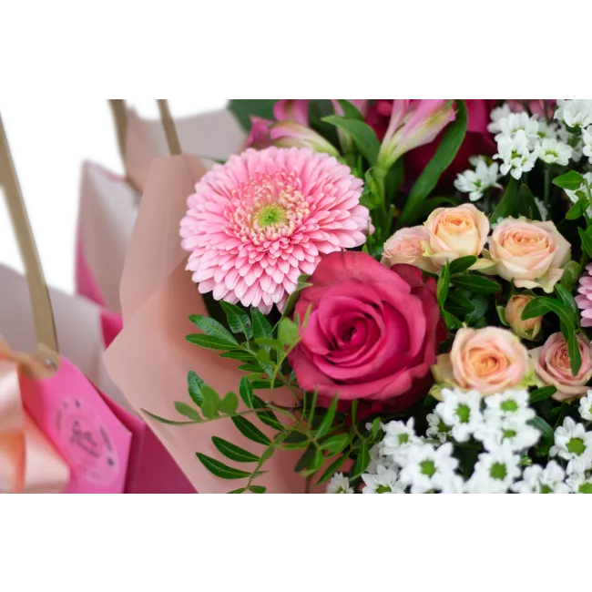 Bouquet in Water Packaging